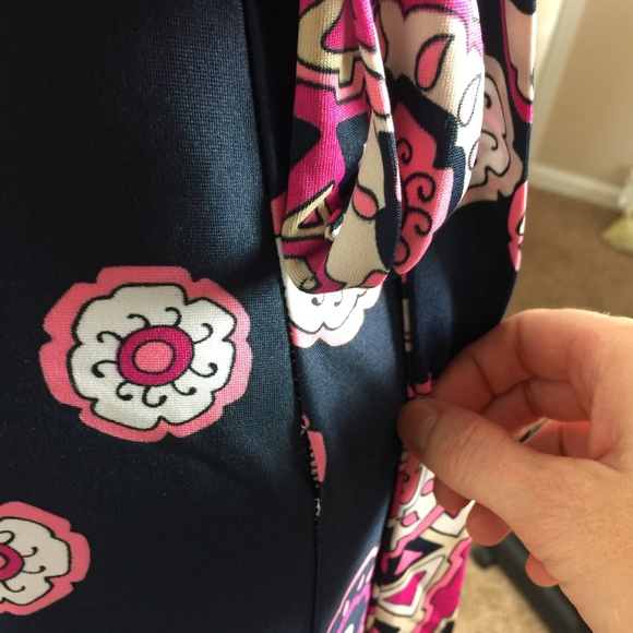  Fun Colorful Navy / Pink Wrap Dress - Picture 5 of 7